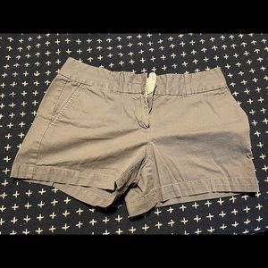 Ann Taylor Loft, Size 2, Gray shorts.